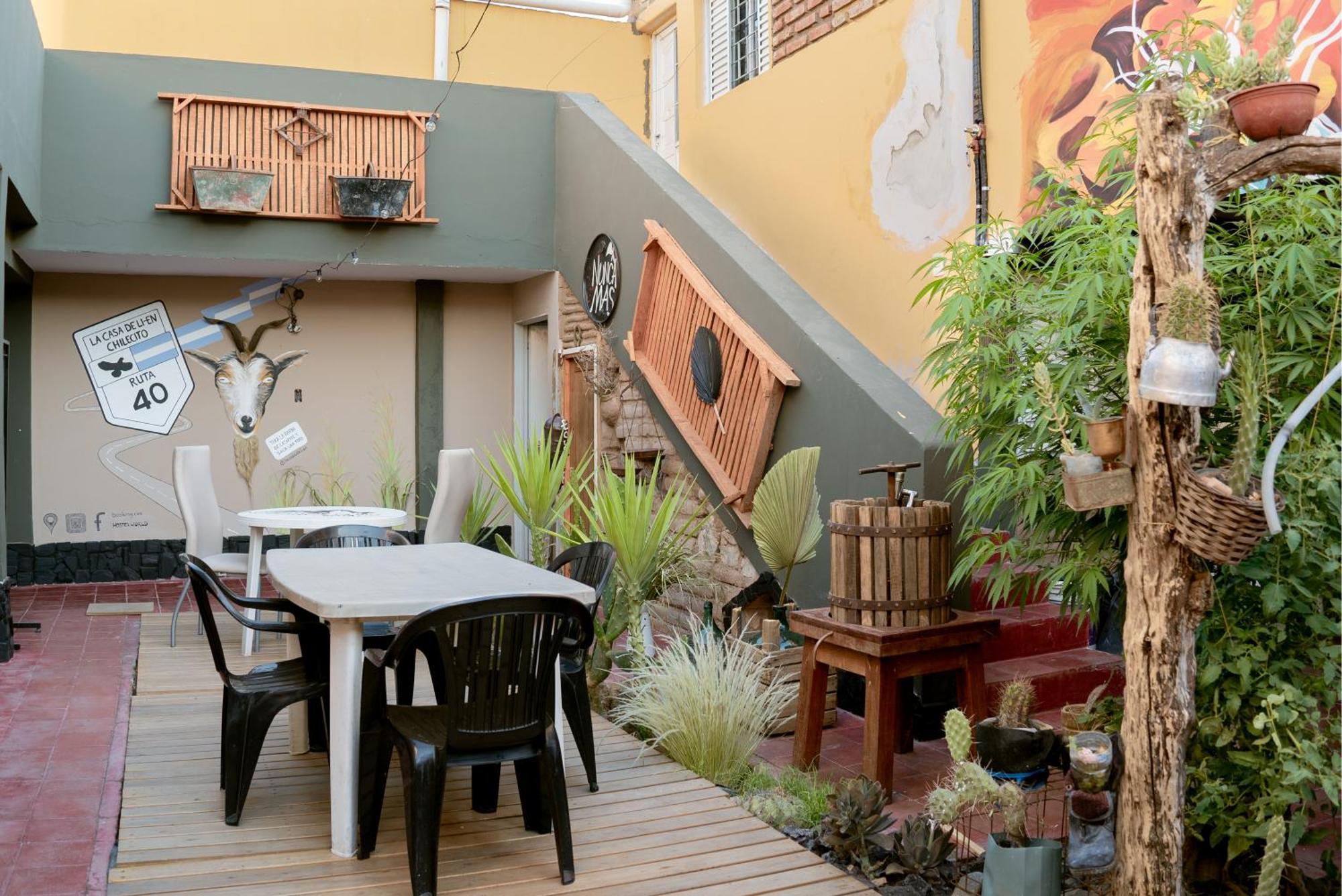 Hostel La Casa De Li - En Chilecito Luaran gambar